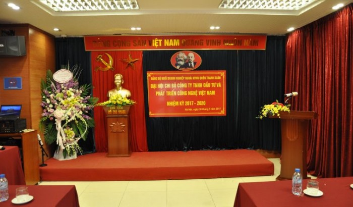 Phông Hội Trường Vải Nhung